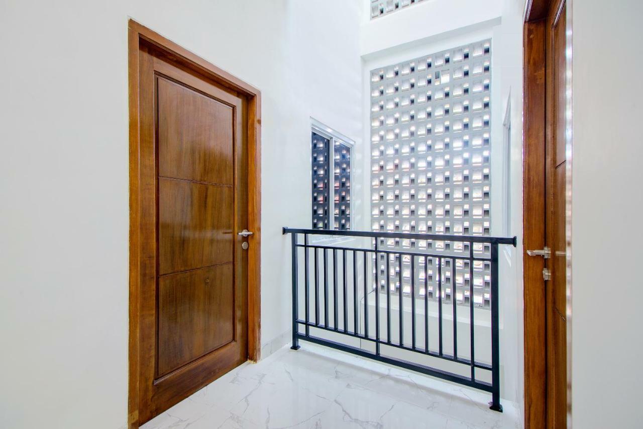 Super Oyo 13I9 88 Exclusive Guesthouse Kejayan Bagian luar foto